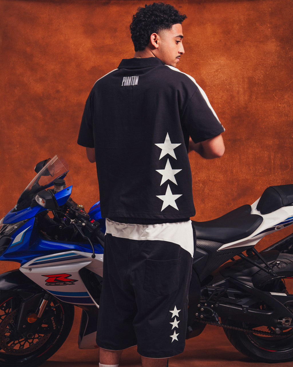 Yin (black)